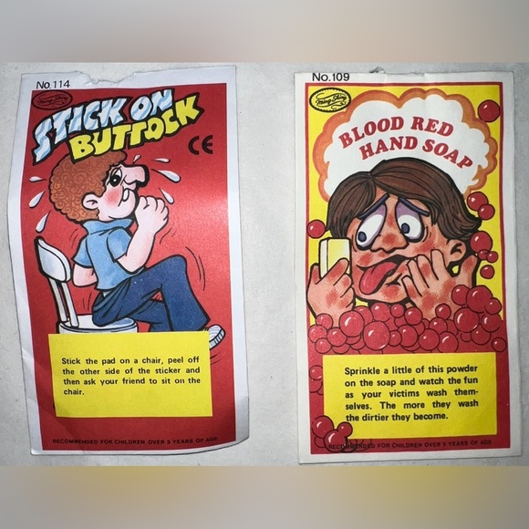 🍄New Tricks novelty Toy Game Prank Practical Joke Stick On Seat & Blood Red Soap - Picture 1 of 5